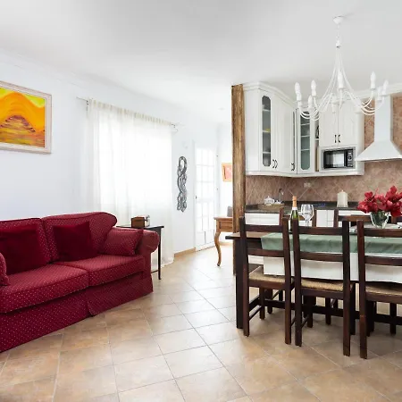 Live La Punta Del Hidalgo Center