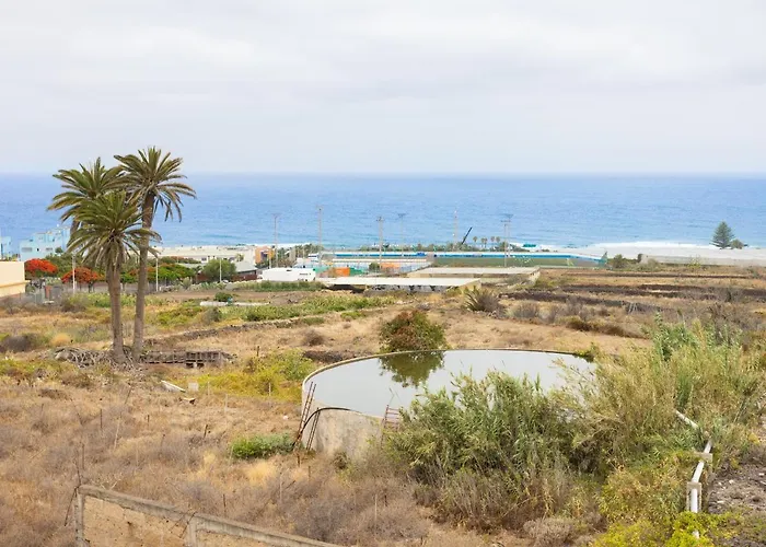 Live La Punta Del Hidalgo Center Apartment