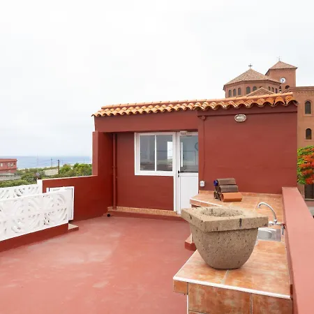 Live La Punta Del Hidalgo Center Punta del Hidalgo